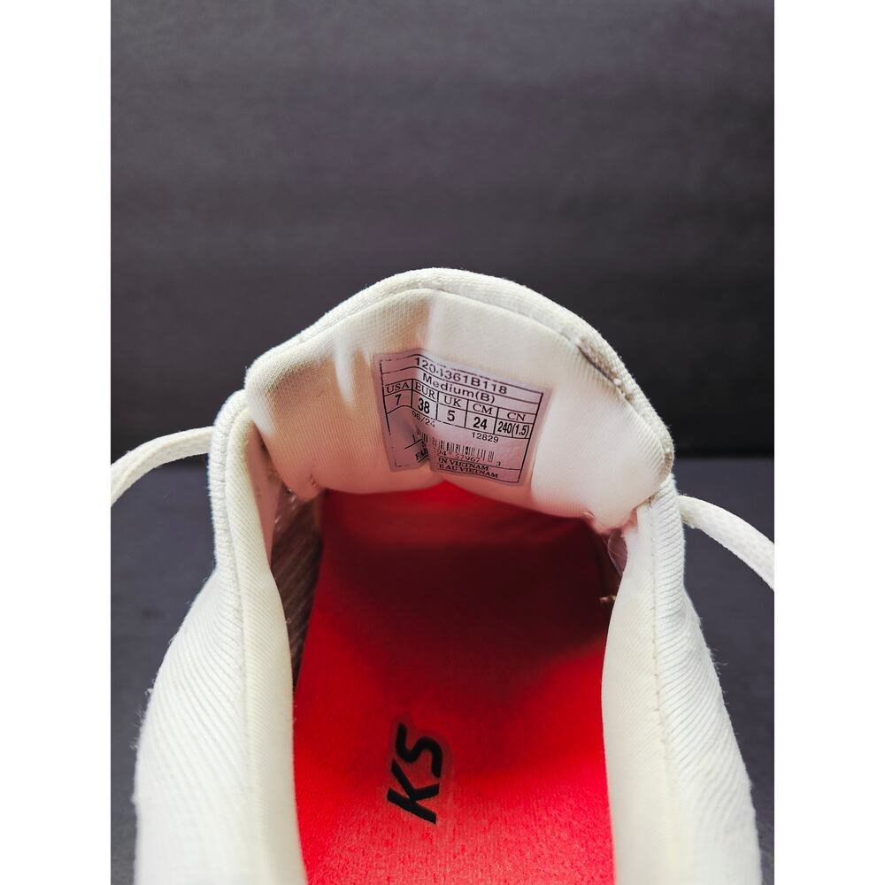 Brooks Women 7 Comfy footwear - Picture 8 of 10